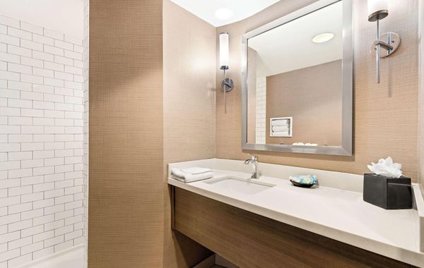Sonesta Anaheim Resort Area