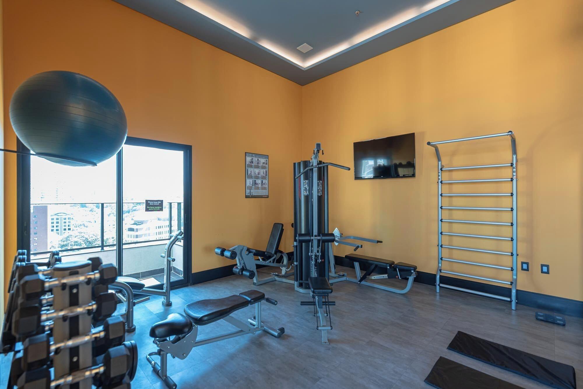 Gimnasio I am Design Hotel Campinas by Hotelaria Brasil