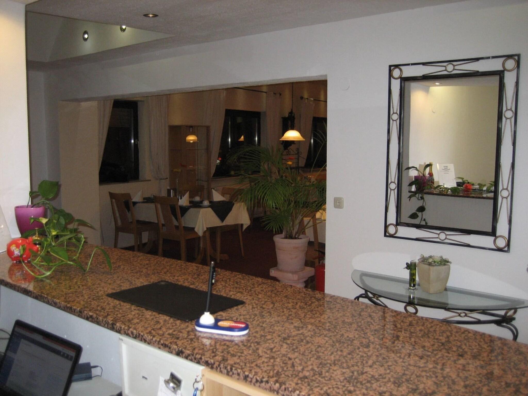 Vista Lobby Hotel zum Schnackel