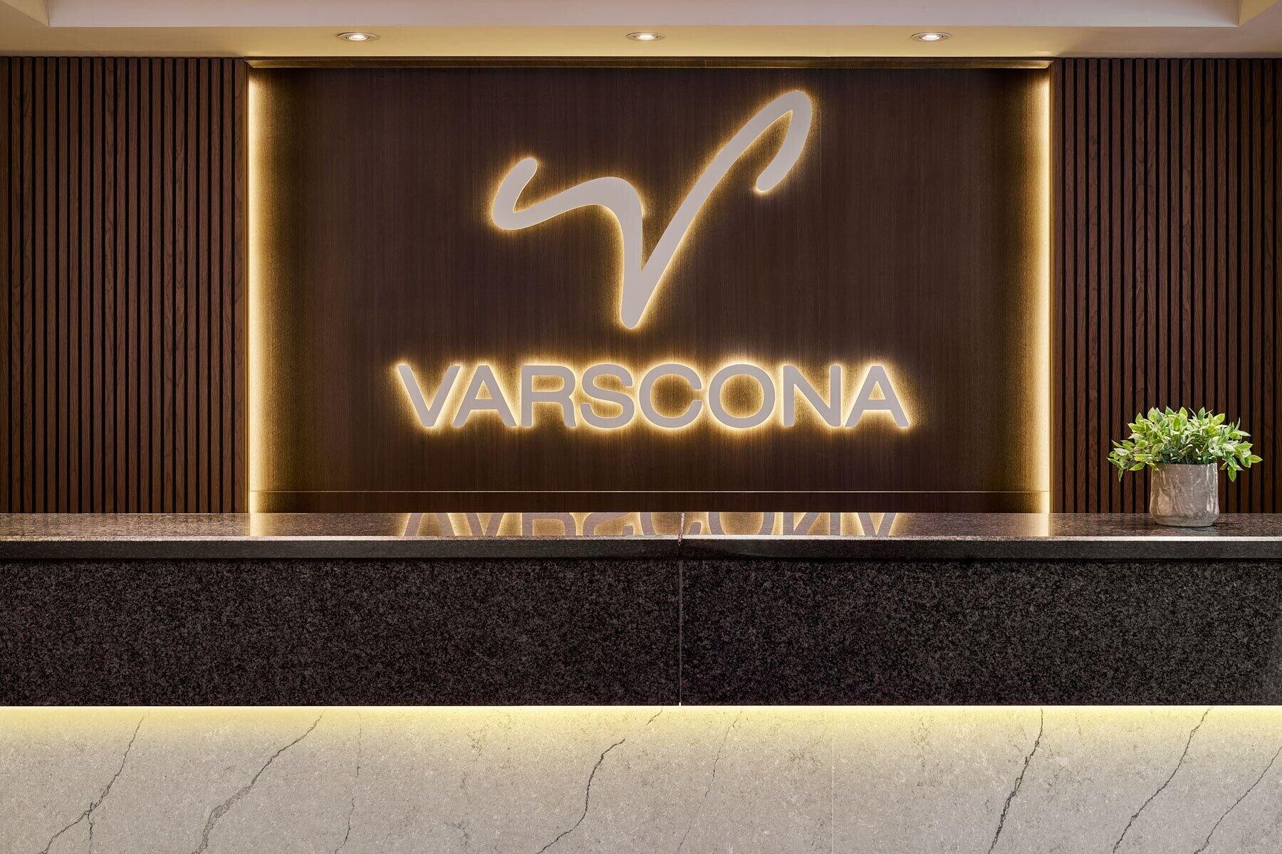 Vista Lobby Varscona Hotel on Whyte