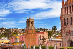 Actividad - Excursión a San Miguel Allende + Visita a una bodega