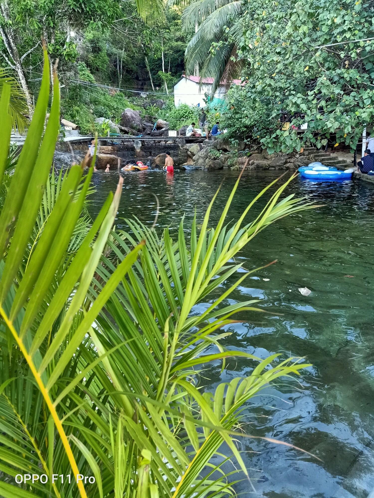 Vista Piscina Freedom Bungalow Koh Rong Saloem
