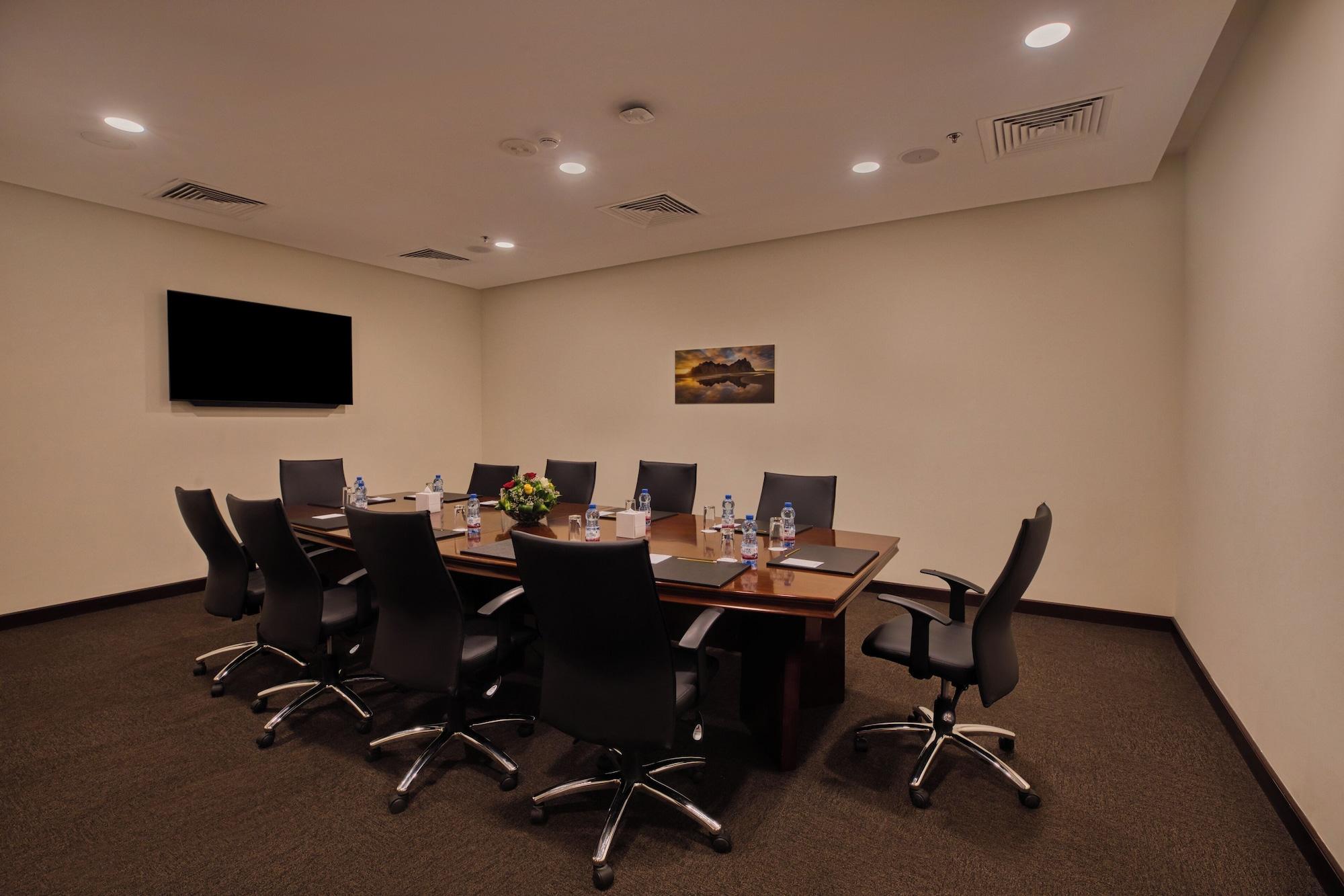 Sala de Reuniones Swiss-Belinn Doha