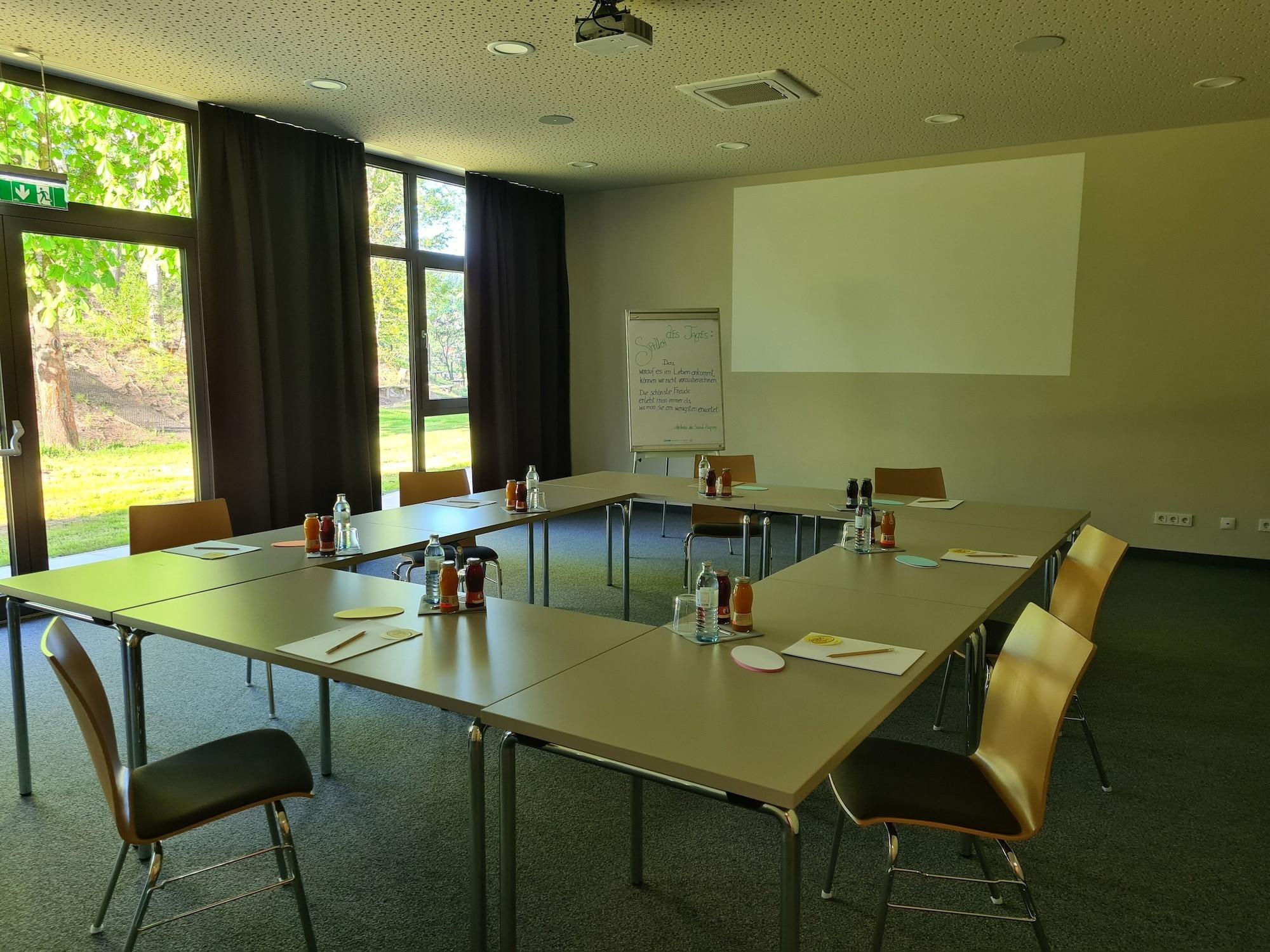 Sala de Reuniones JUFA Hotel Maria Lankowitz