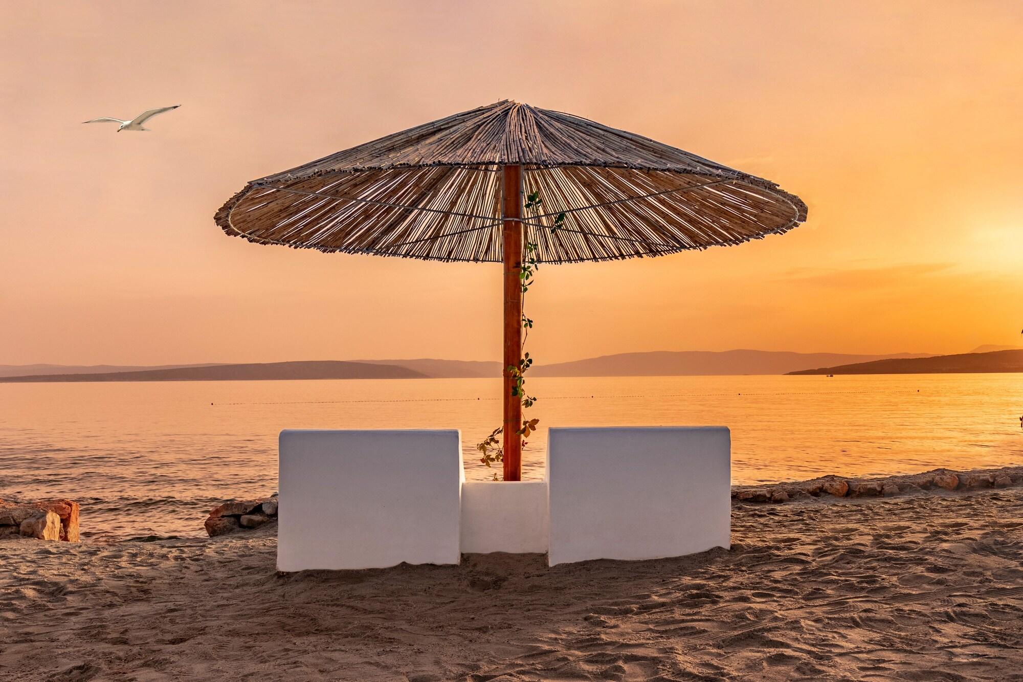 Vista Exterior Hotel Kanajt