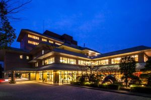 Alojamiento - KKR Hotel Kumamoto