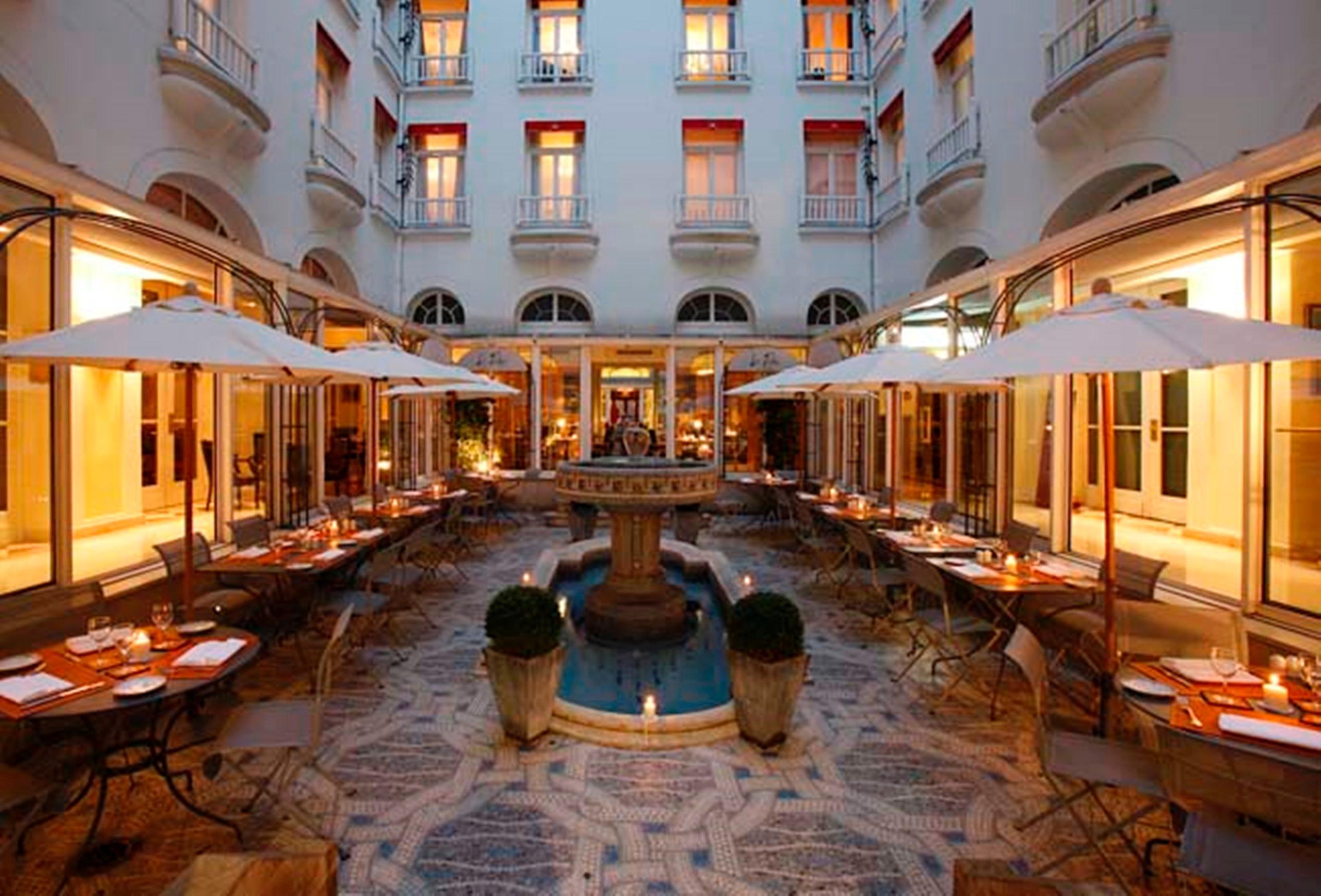 Varios California Paris Champs-Elysées