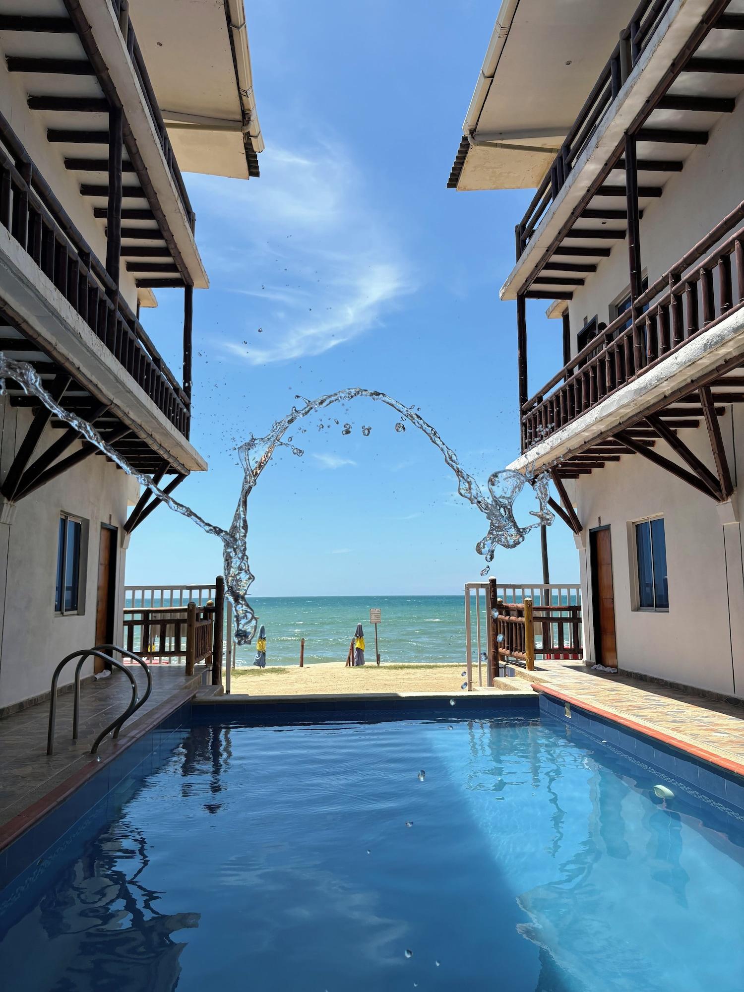 Vista Piscina Hotel Juanmar