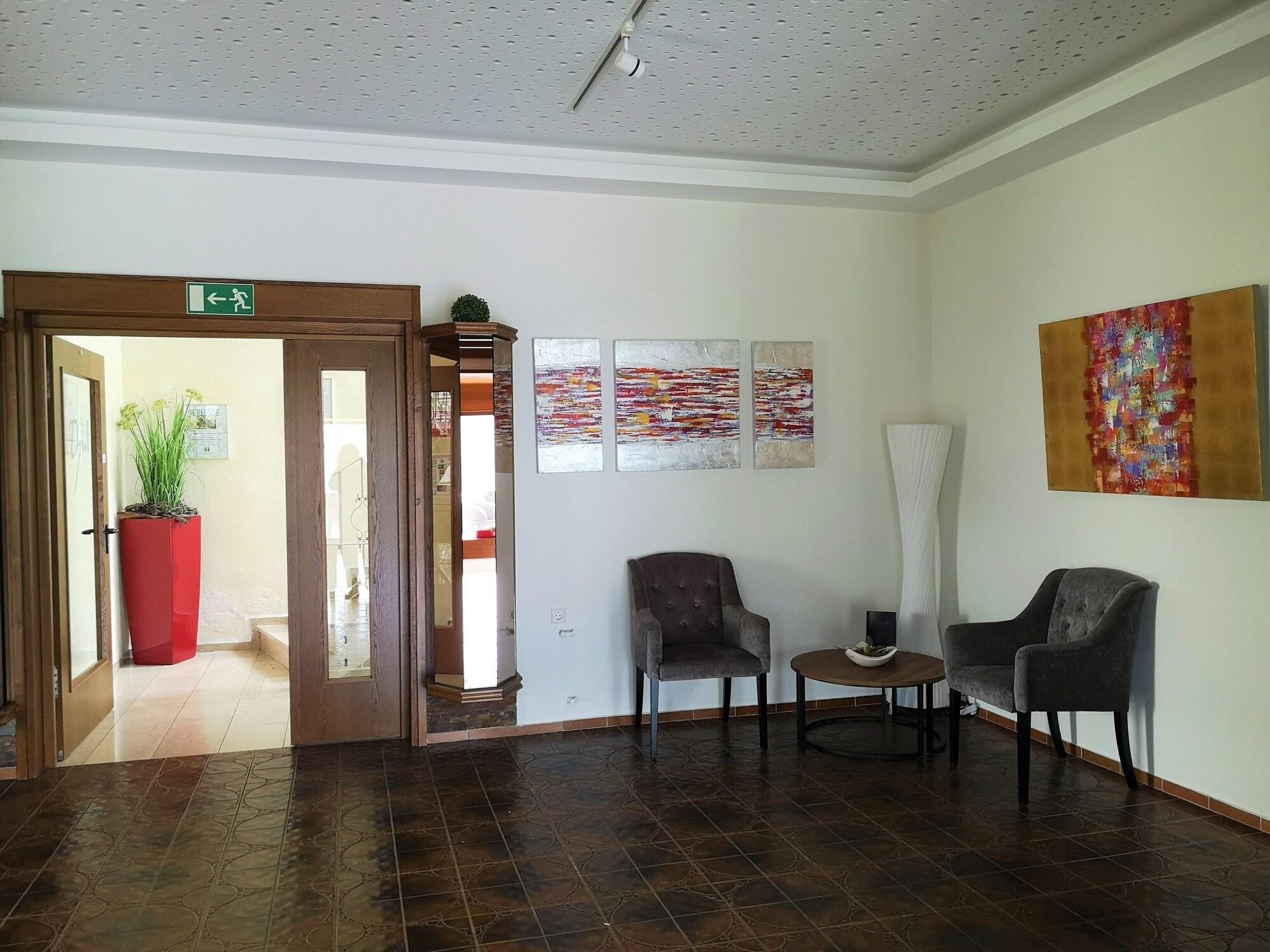 Vista Lobby Hegenbarth S