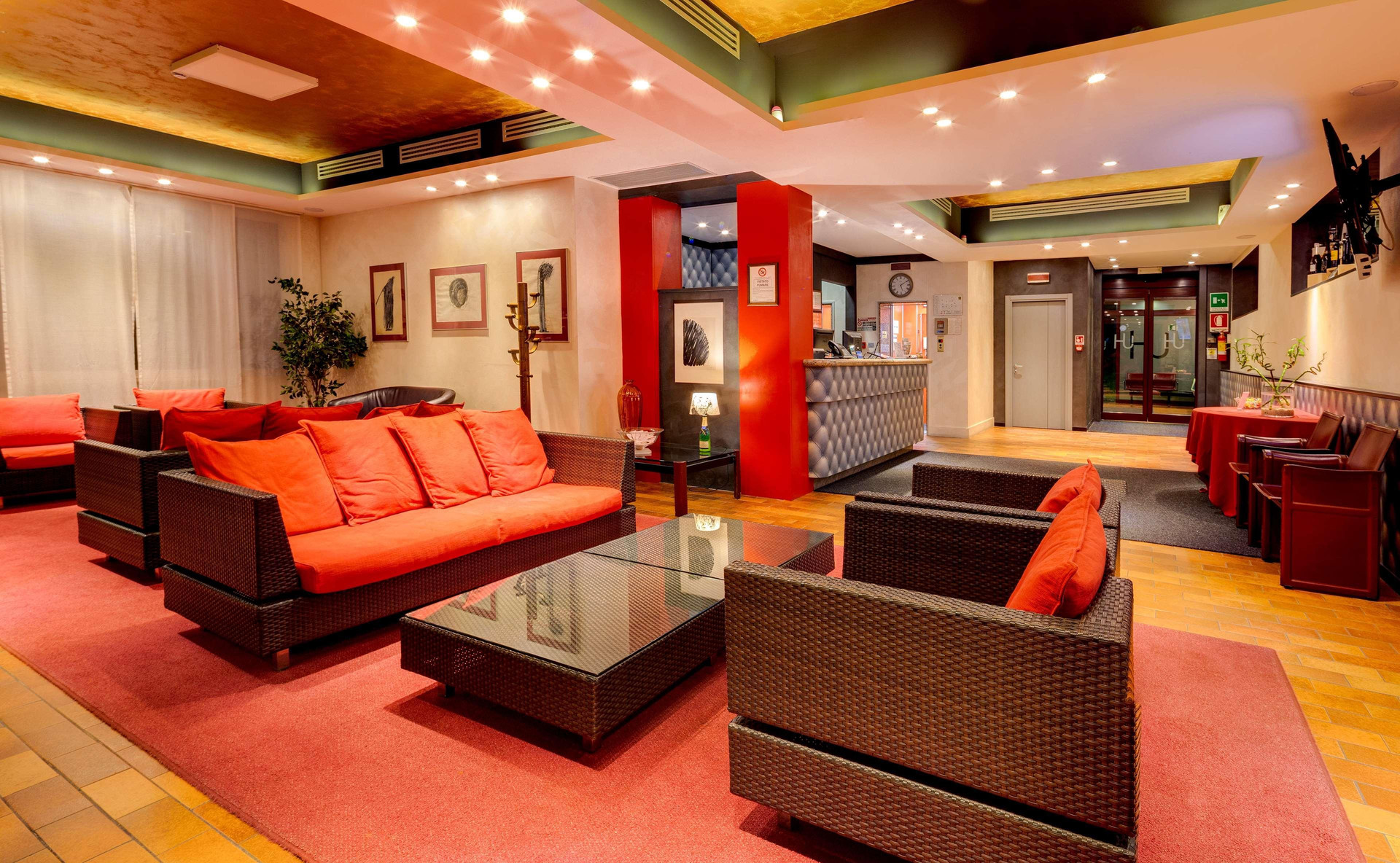 Vista Lobby Jet Hotel, Sure Hotel Collection by Best Western