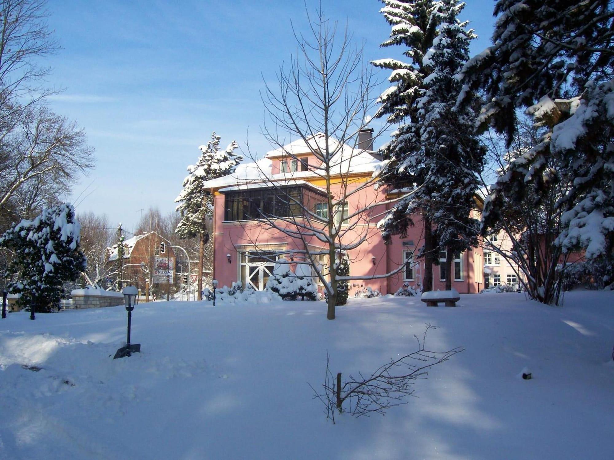 Vista Exterior Parkhotel Gueldene Berge