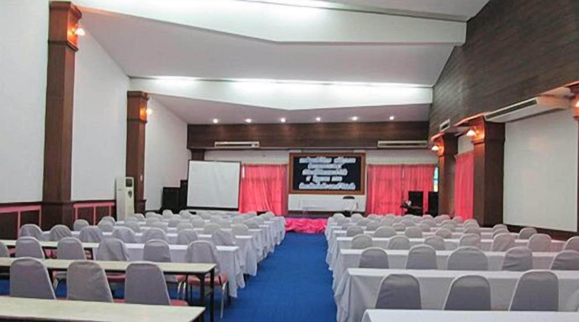 Sala de Reuniones Pattaya Country Club