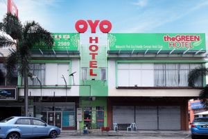 Alojamiento - OYO 479 The Green Hotel