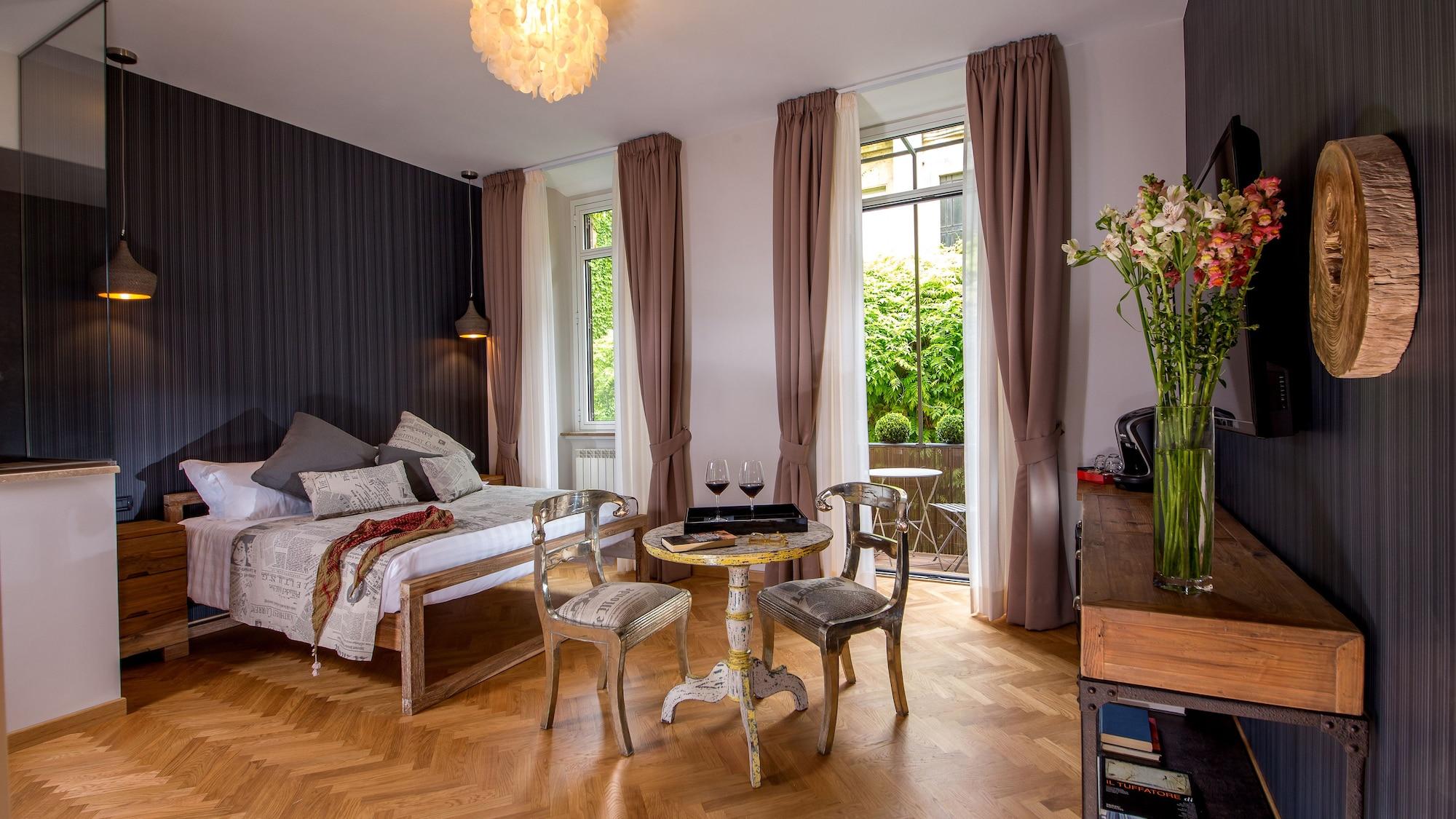 Varios QT Suites Roma