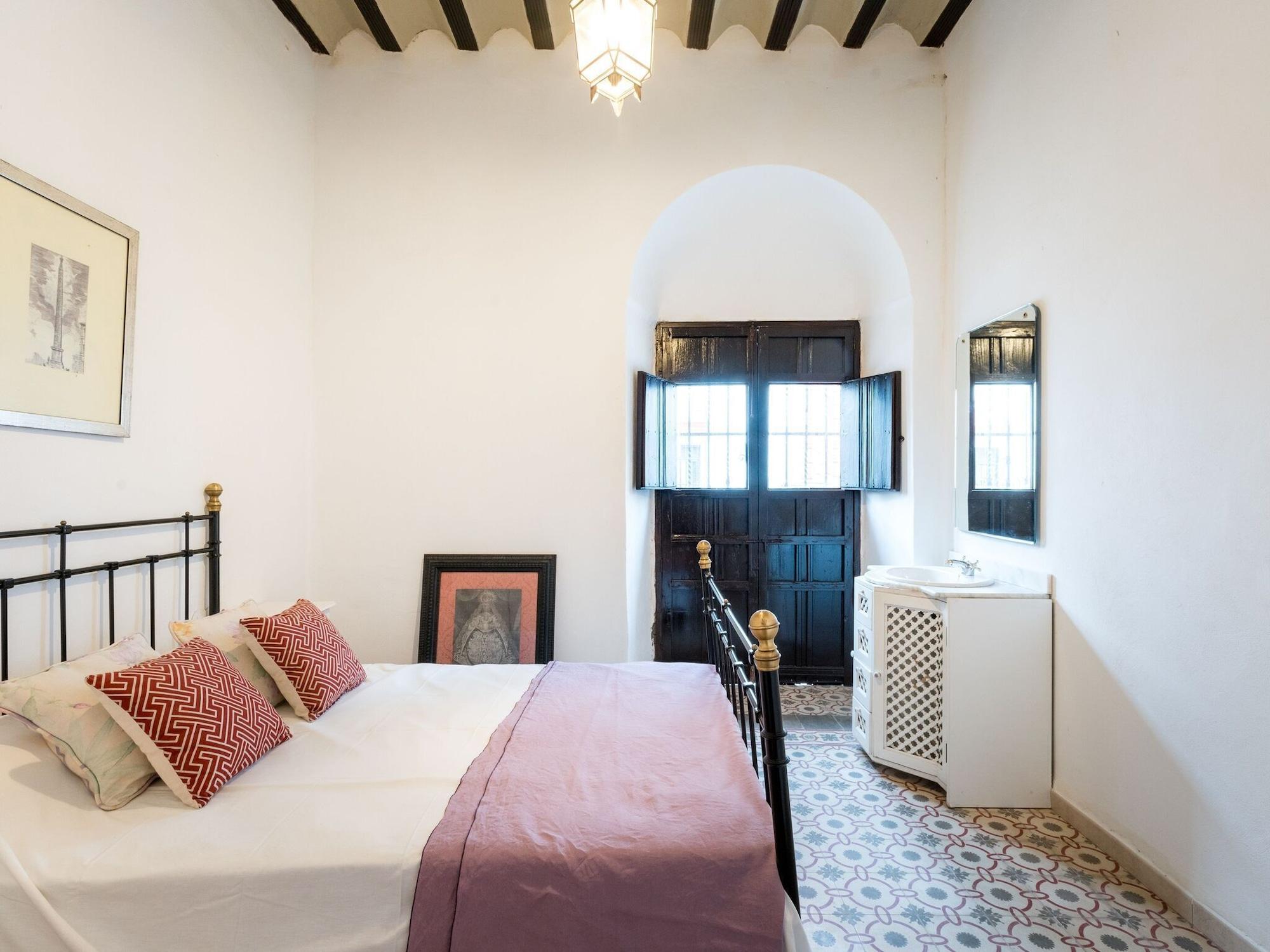 Set de Habitación Charming Holiday Home in Fuentes de Andalucía With Pool
