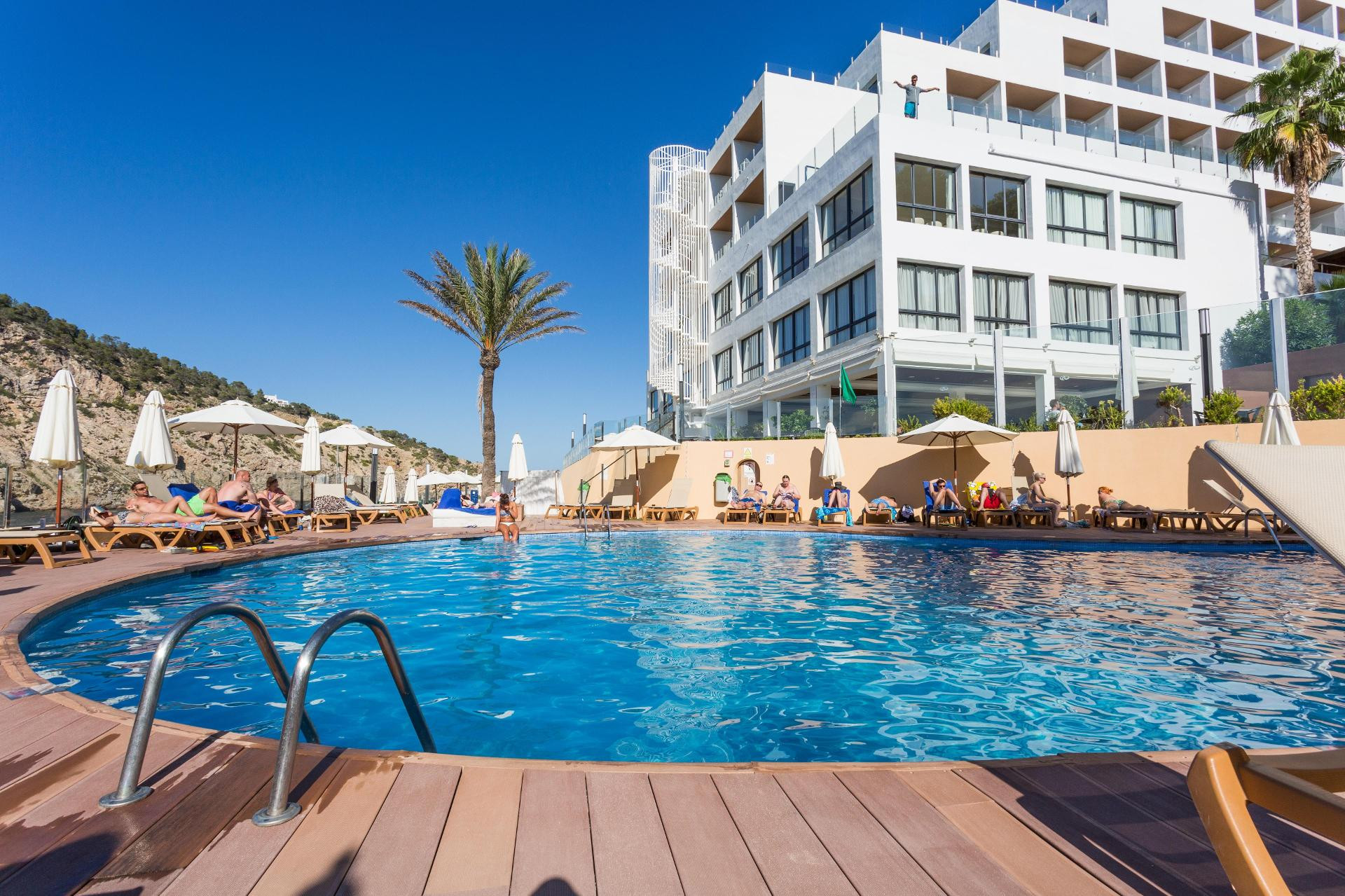 Vista Exterior Palladium Hotel Cala LLonga
