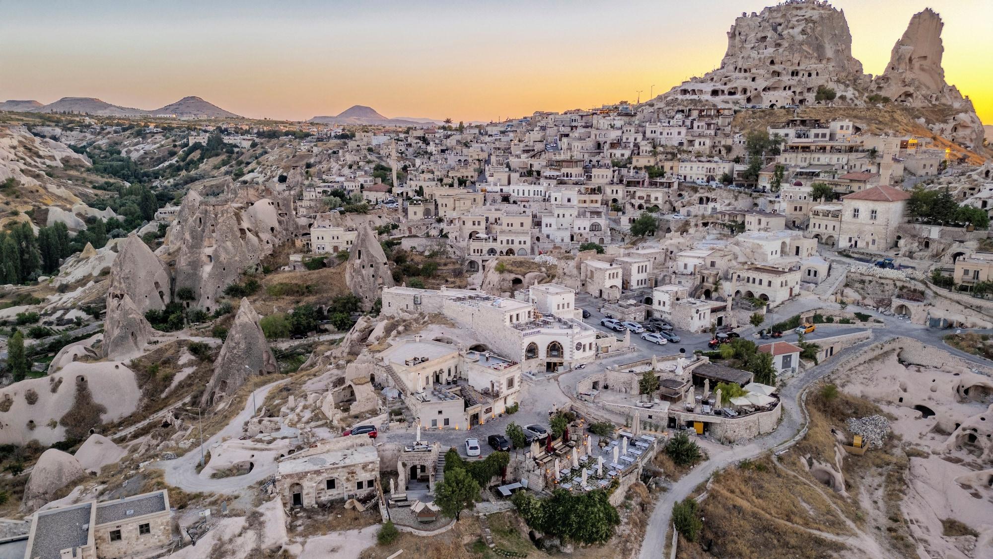 Varios Eyes Of Cappadocia Cave Hotel