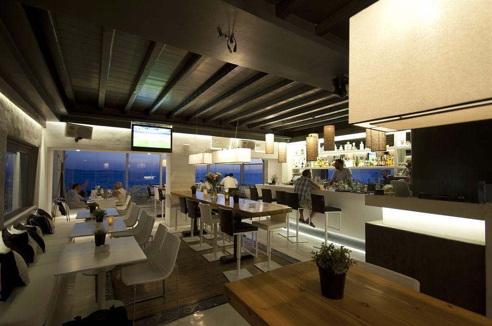 Bar/lounge Mykonos View
