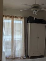 Alquiler Vacacional - Comfortable 2-bedroom apartment, sleeps up to 6, close to marina and nightlife.