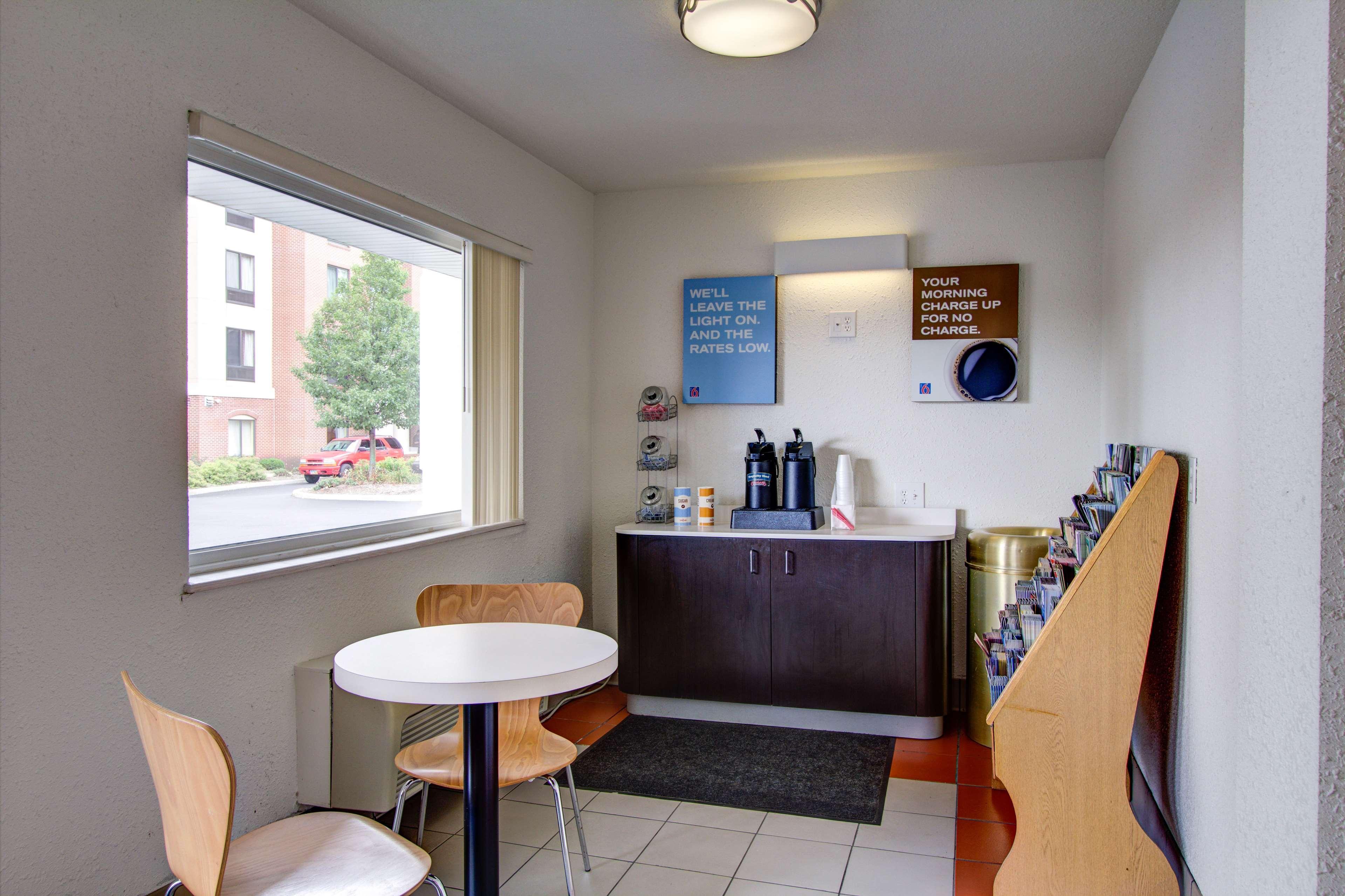 Vista Lobby Motel 6 Richfield, OH