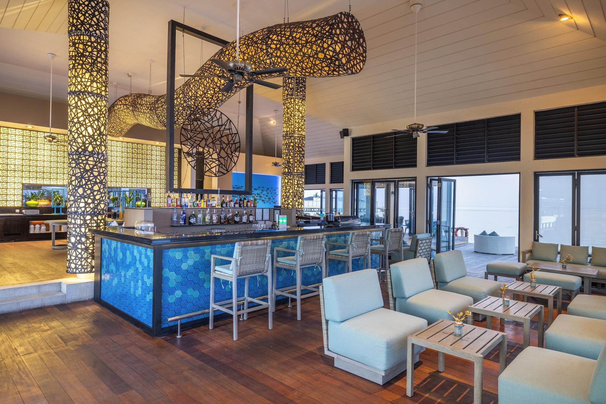 Restaurant Angsana Velavaru