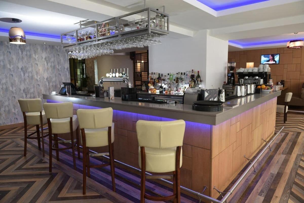 Bar/Salón The City Hotel