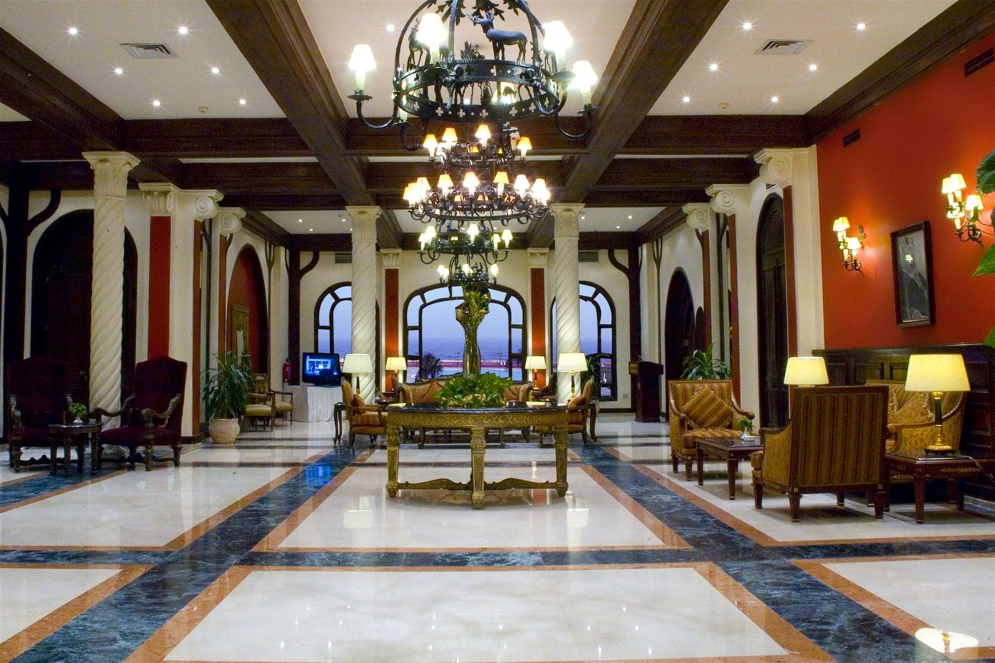 Gimnasio Helnan Auberge Hotel