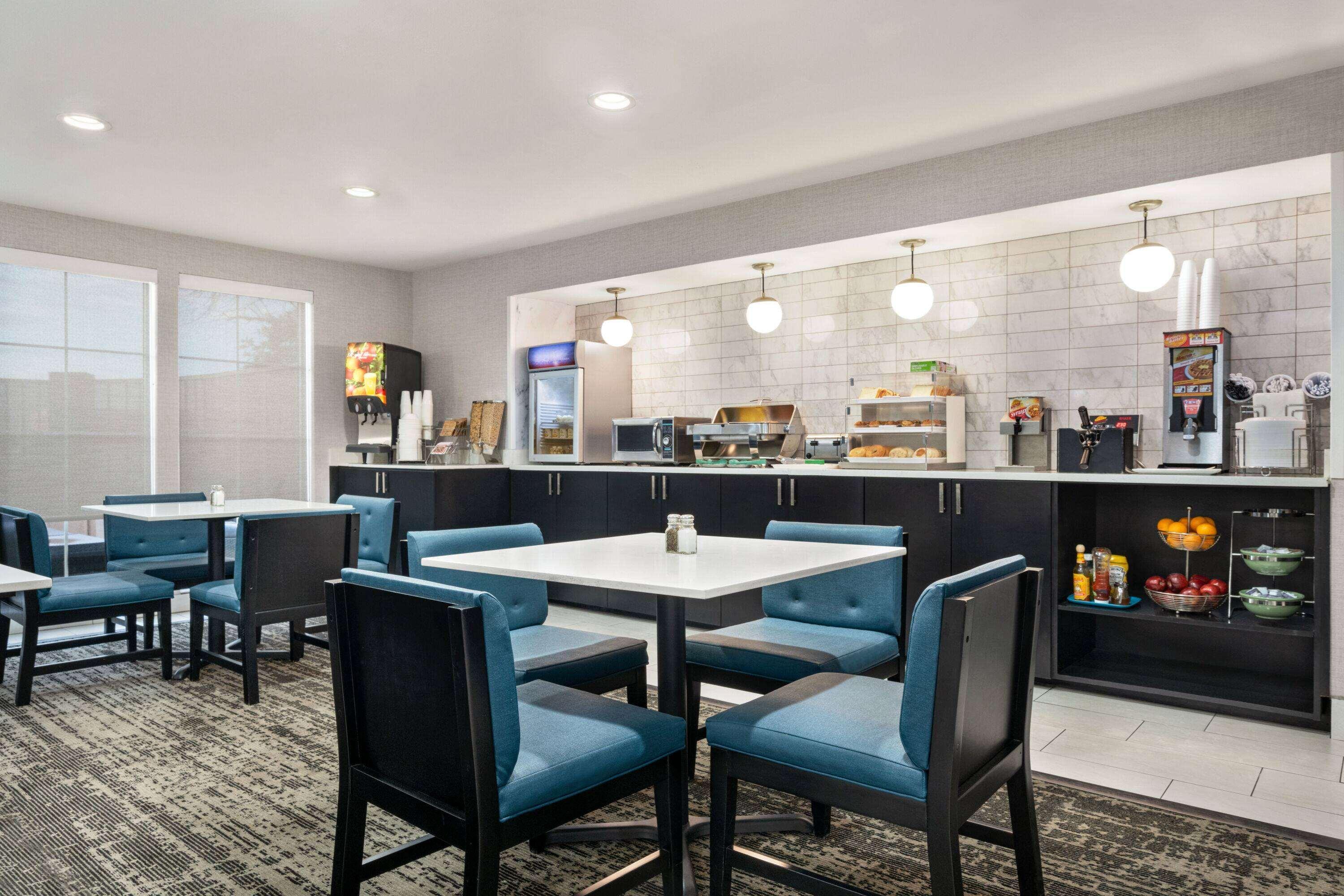 Restaurant La Quinta Inn & Suites by Wyndham Hesperia Victorville