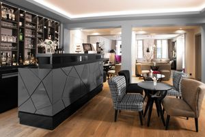 Alojamiento - Le Grey Hotel