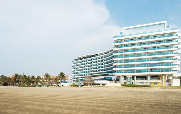 Americas Torre del Mar