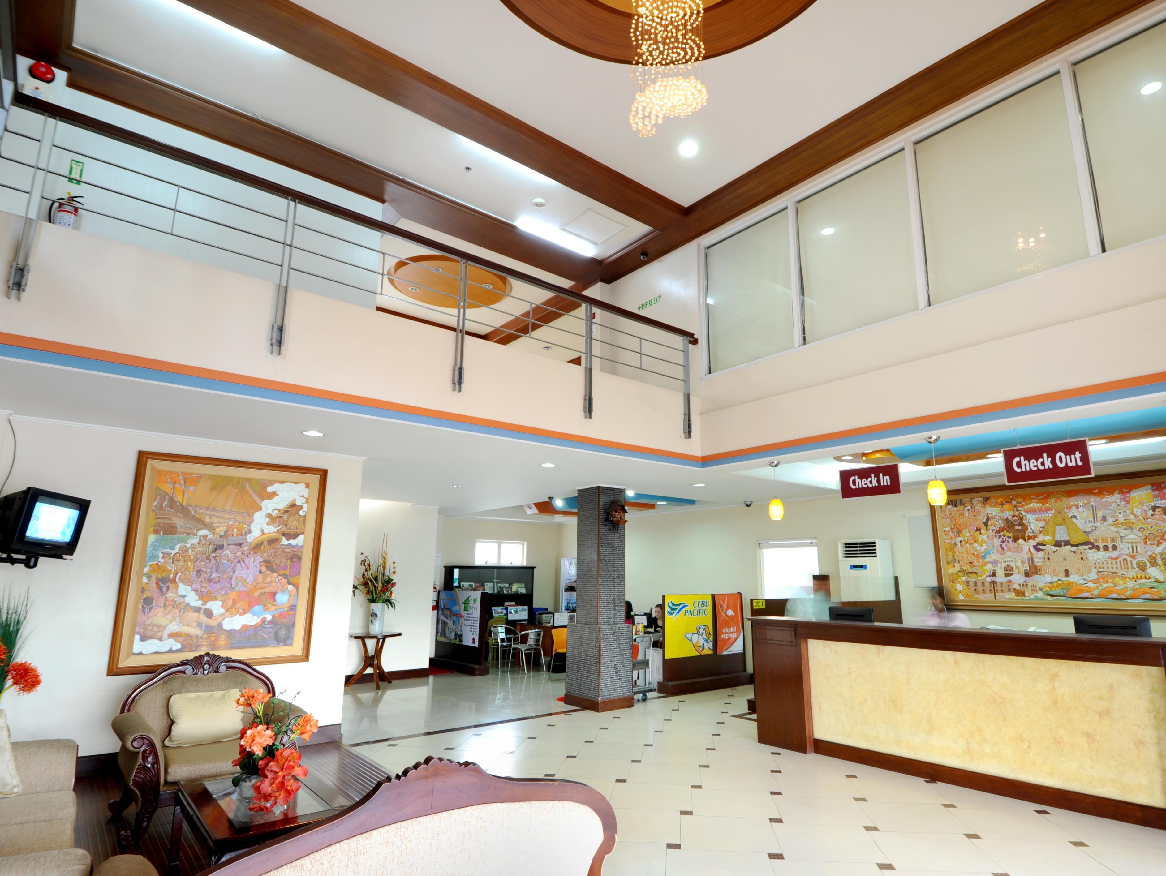 Vista Lobby CBD Plaza Hotel