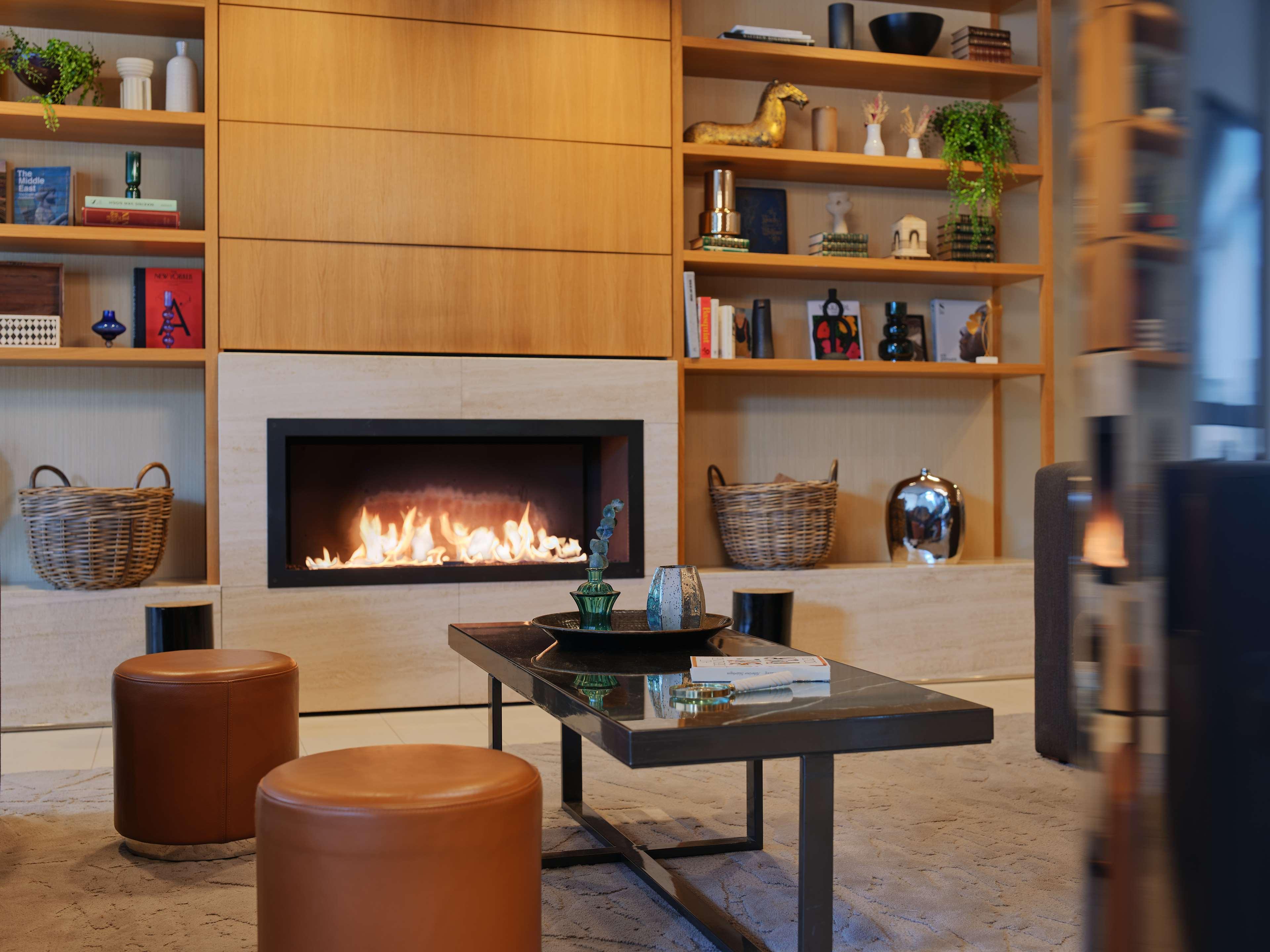 Vista Lobby Adina Apartment Hotel Berlin Mitte