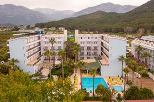 Alojamiento - Malibu Resort Hotel