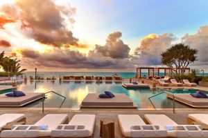 Alojamiento - 1 Hotel 5 Star 1BR/1BA Beachfront Residence w/ Balcony