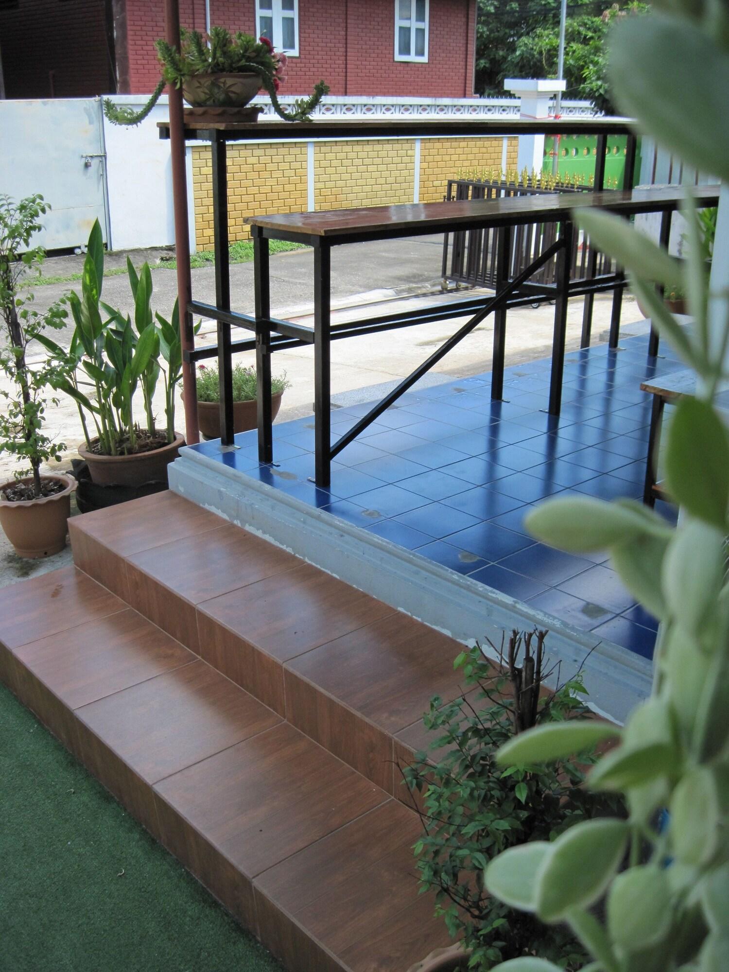 Vista Exterior Sakura House Chiangmai