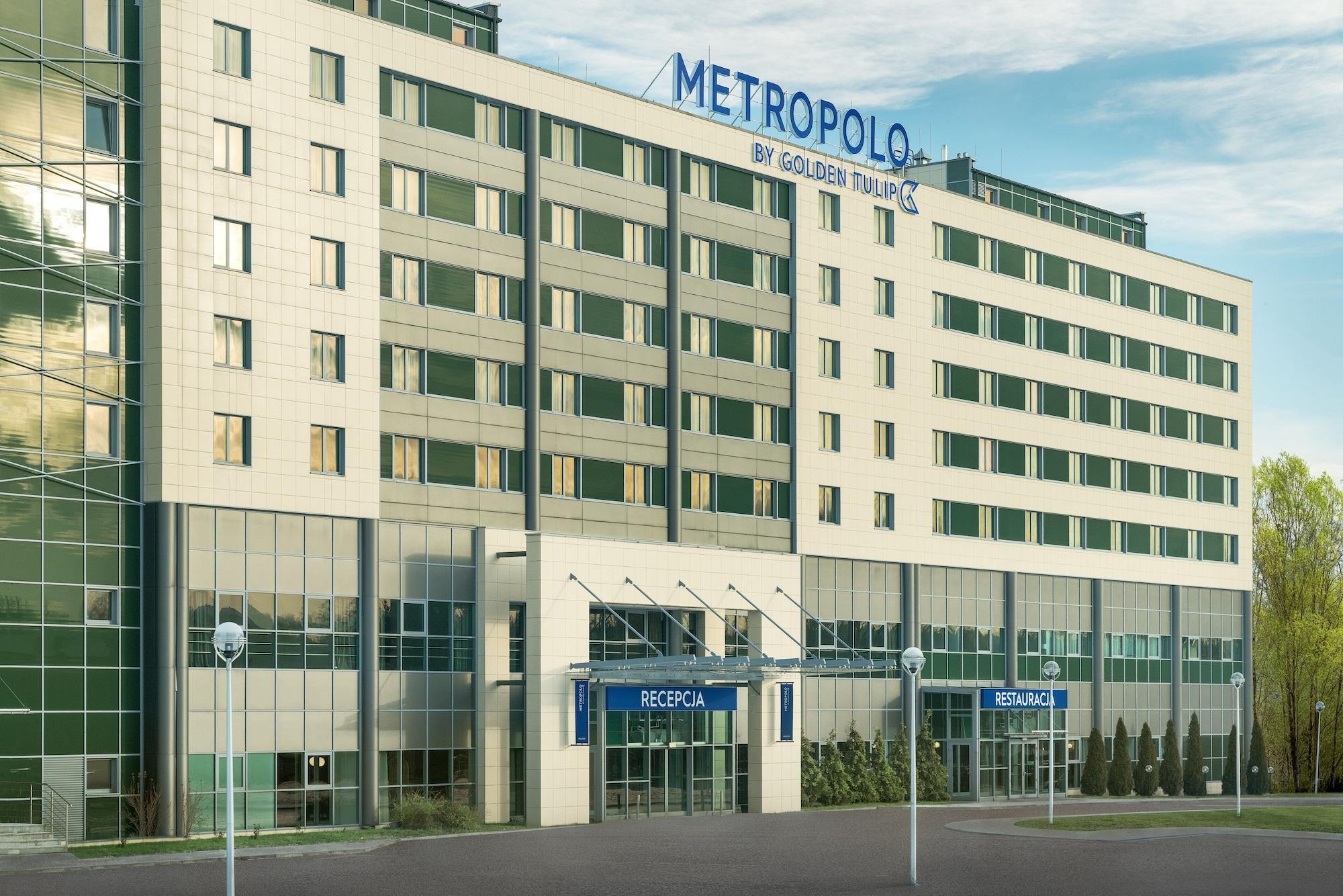 Vista Exterior Metropolo by Golden Tulip
