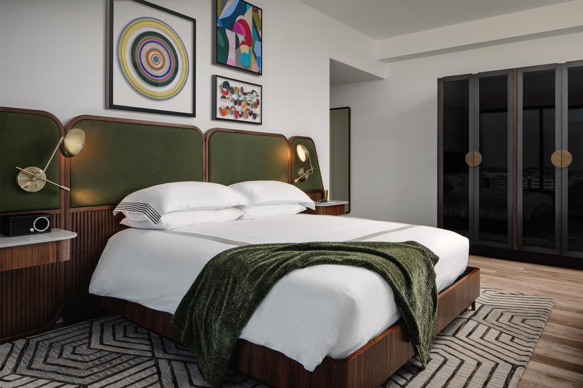 Habitación Thompson Houston, by Hyatt