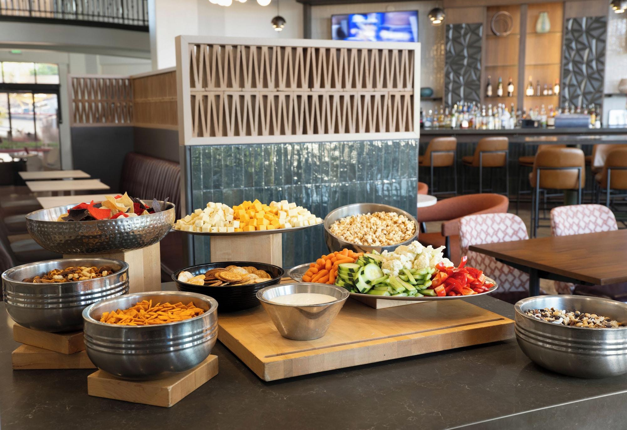 Restaurant Embassy Suites by Hilton Tucson Paloma Village