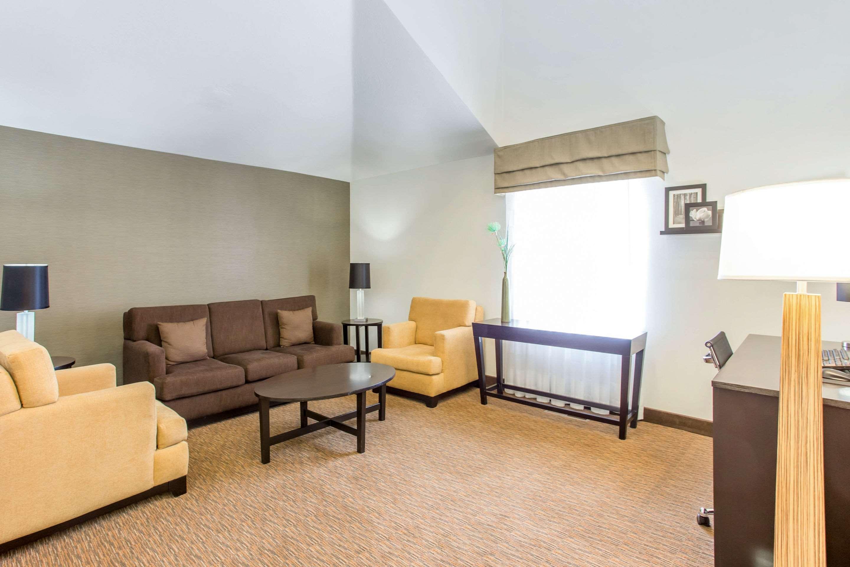 Vista Lobby Sleep Inn Provo near University