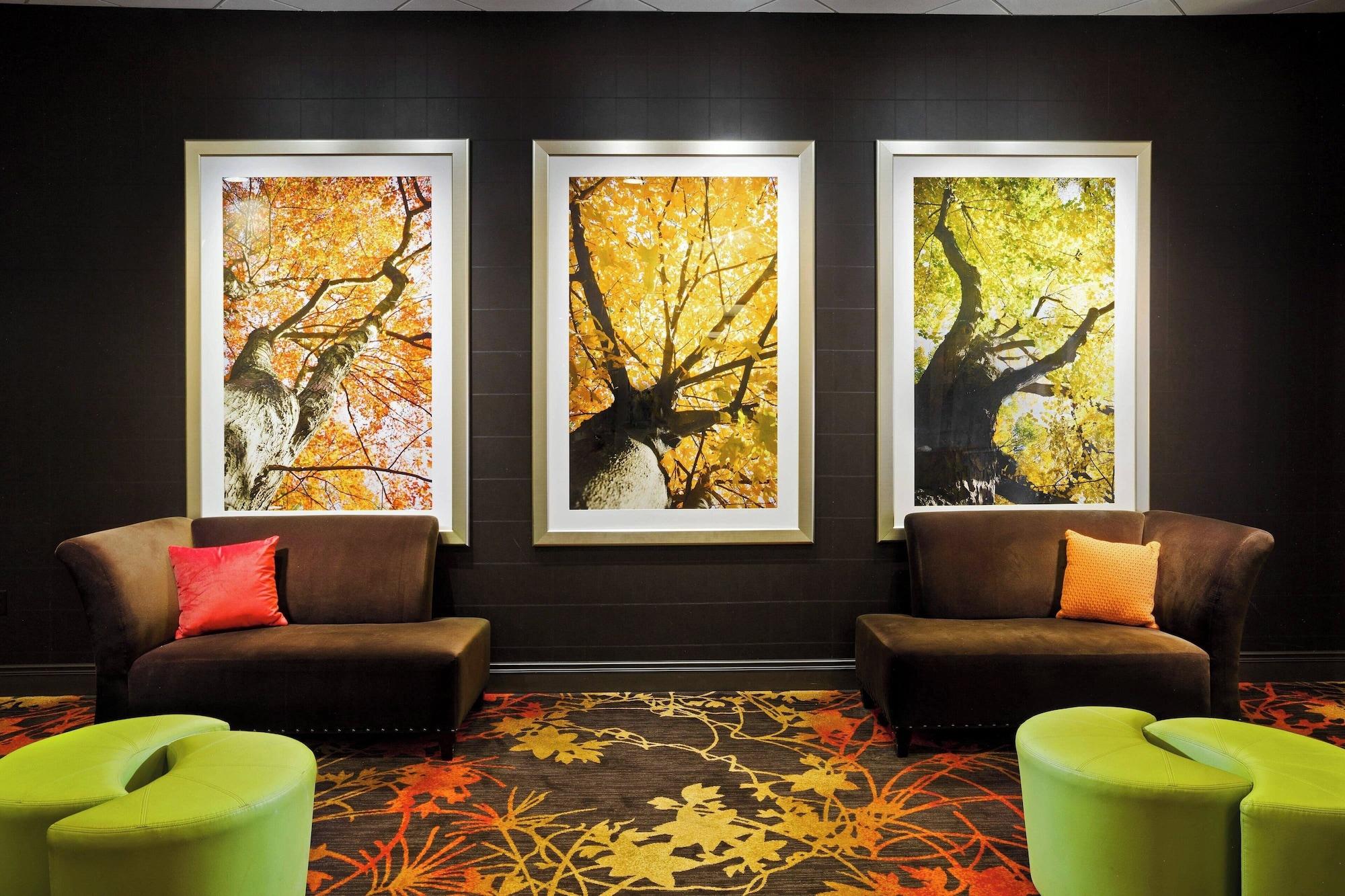 Vista Lobby Sheraton Springfield Monarch Place Hotel