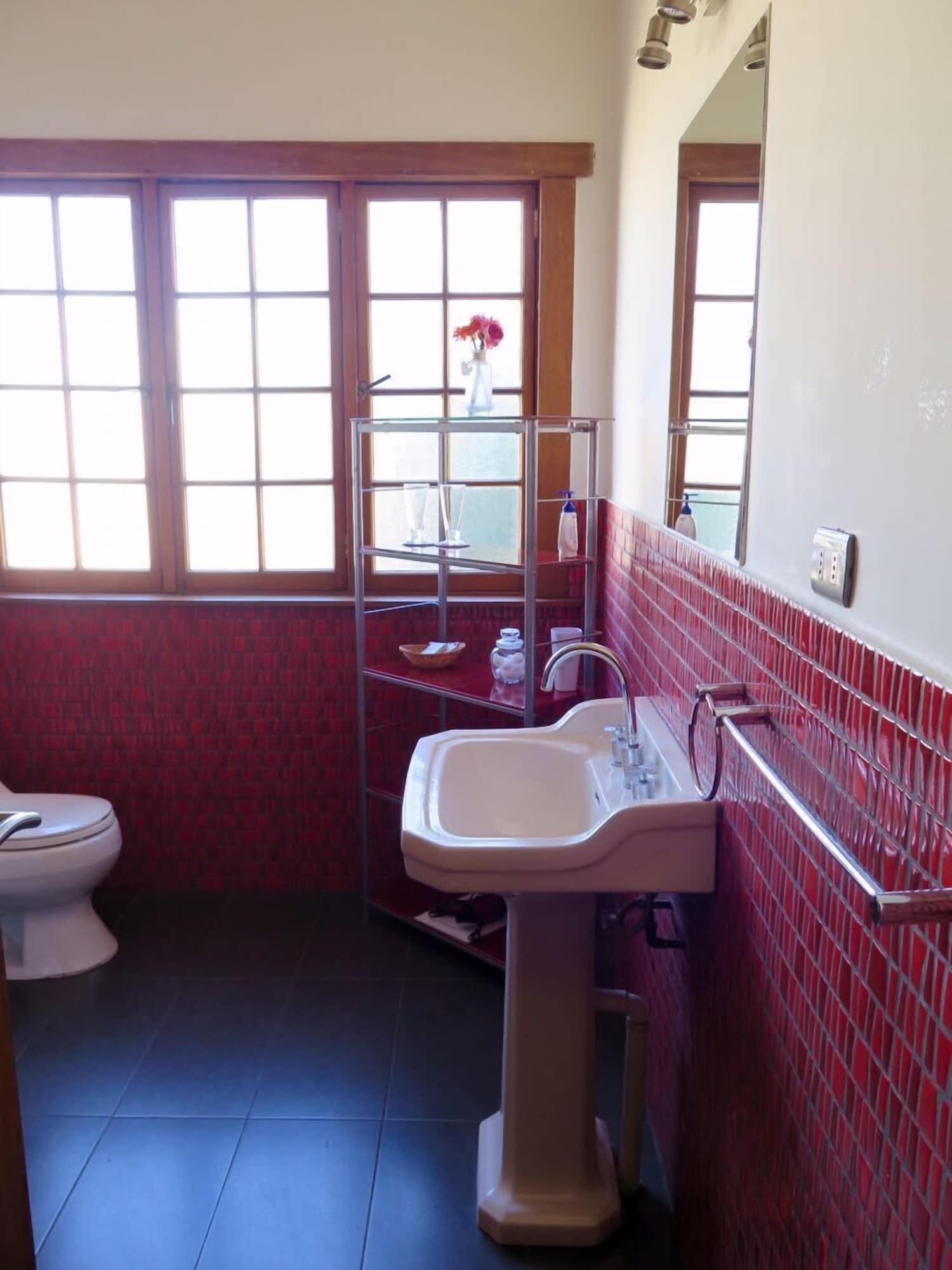 Equipamiento de Habitación La Casa del Almirante