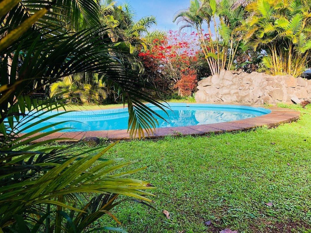 Vista Piscina Hotel Taina Rapa Nui