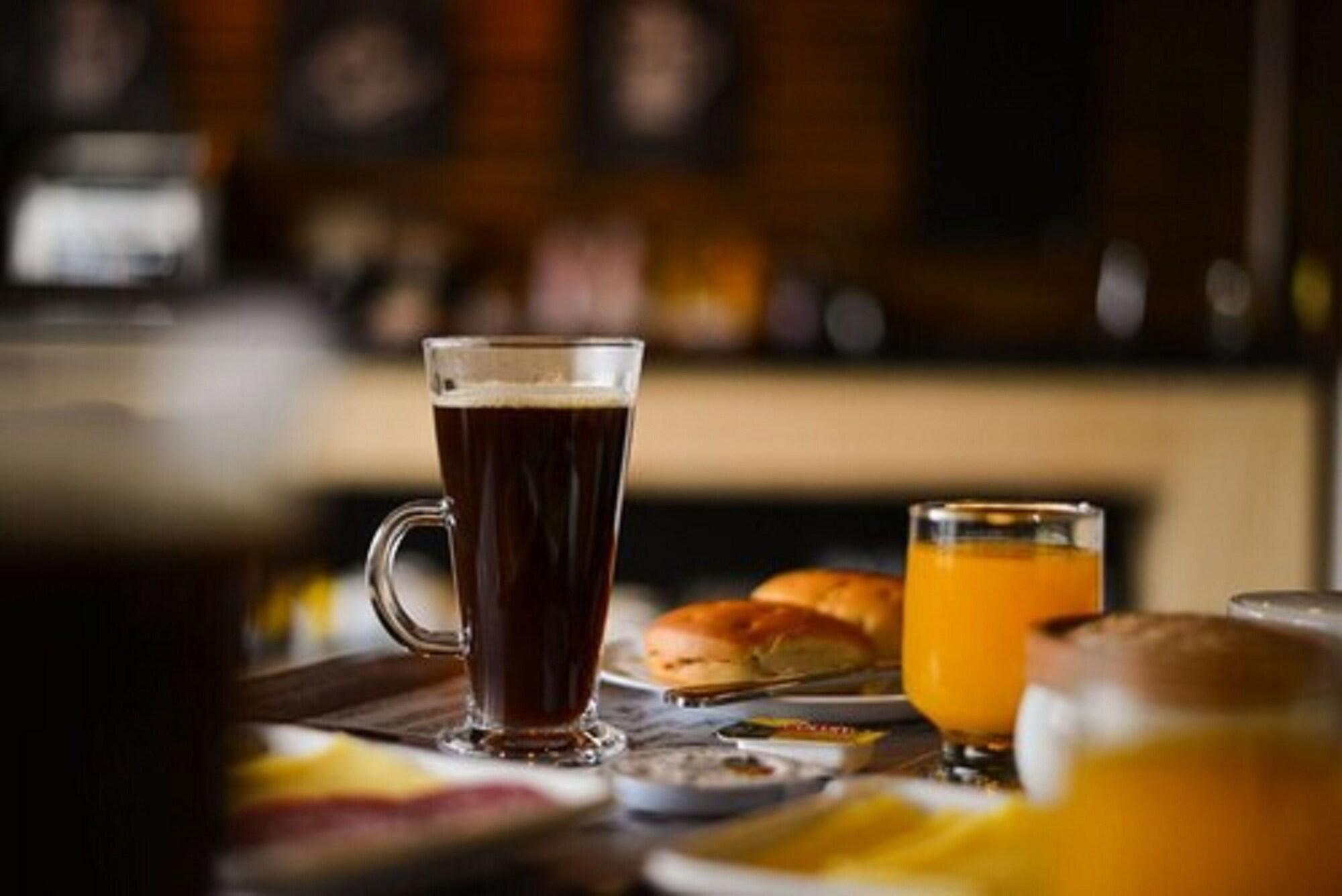 Bar/Salón Etnico Bío Bío