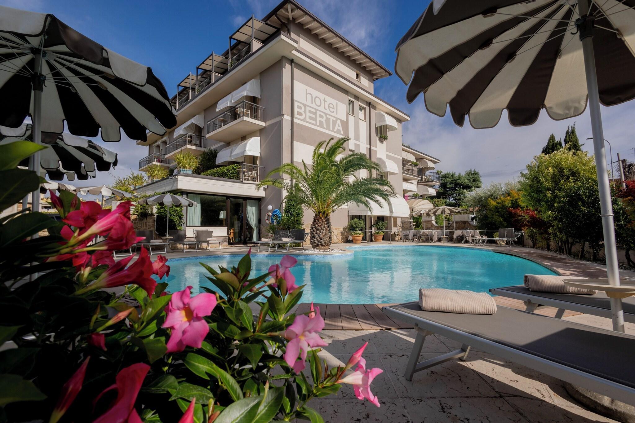 Vista Exterior Hotel Berta