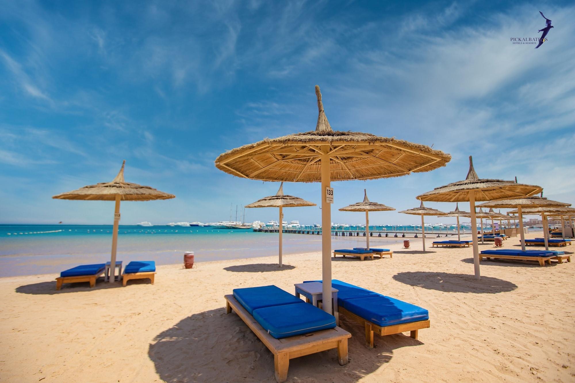 Playa Pickalbatros White Beach Resort - Hurghada