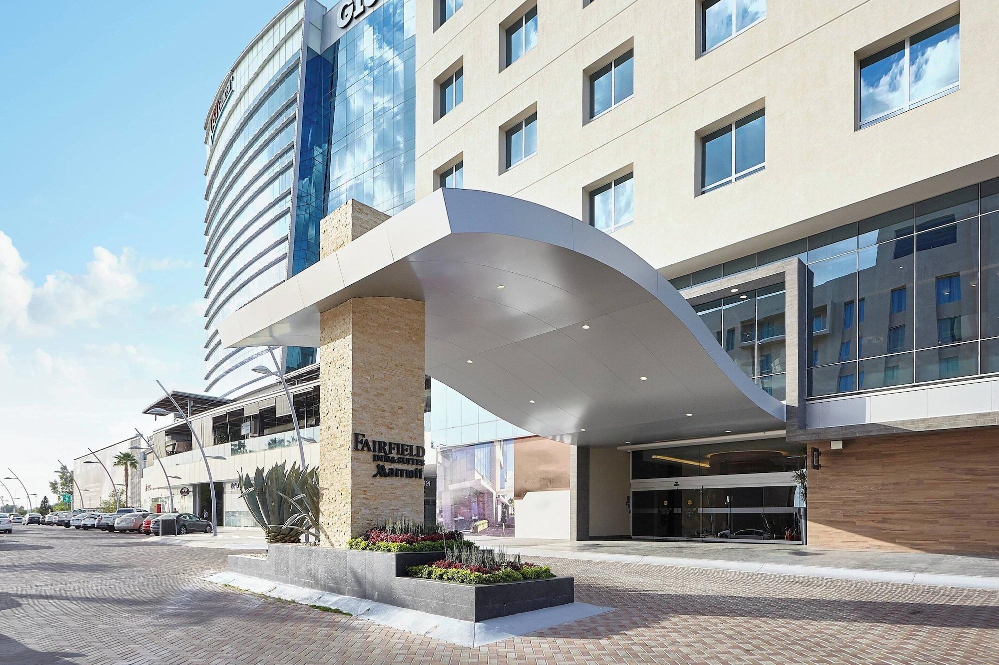 Vista Exterior Fairfield Inn & Suites Silao Guanajuato Airport