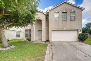 Arriendo temporal - Spacious Houston Home w/ Pool Access, Fenced Yard!