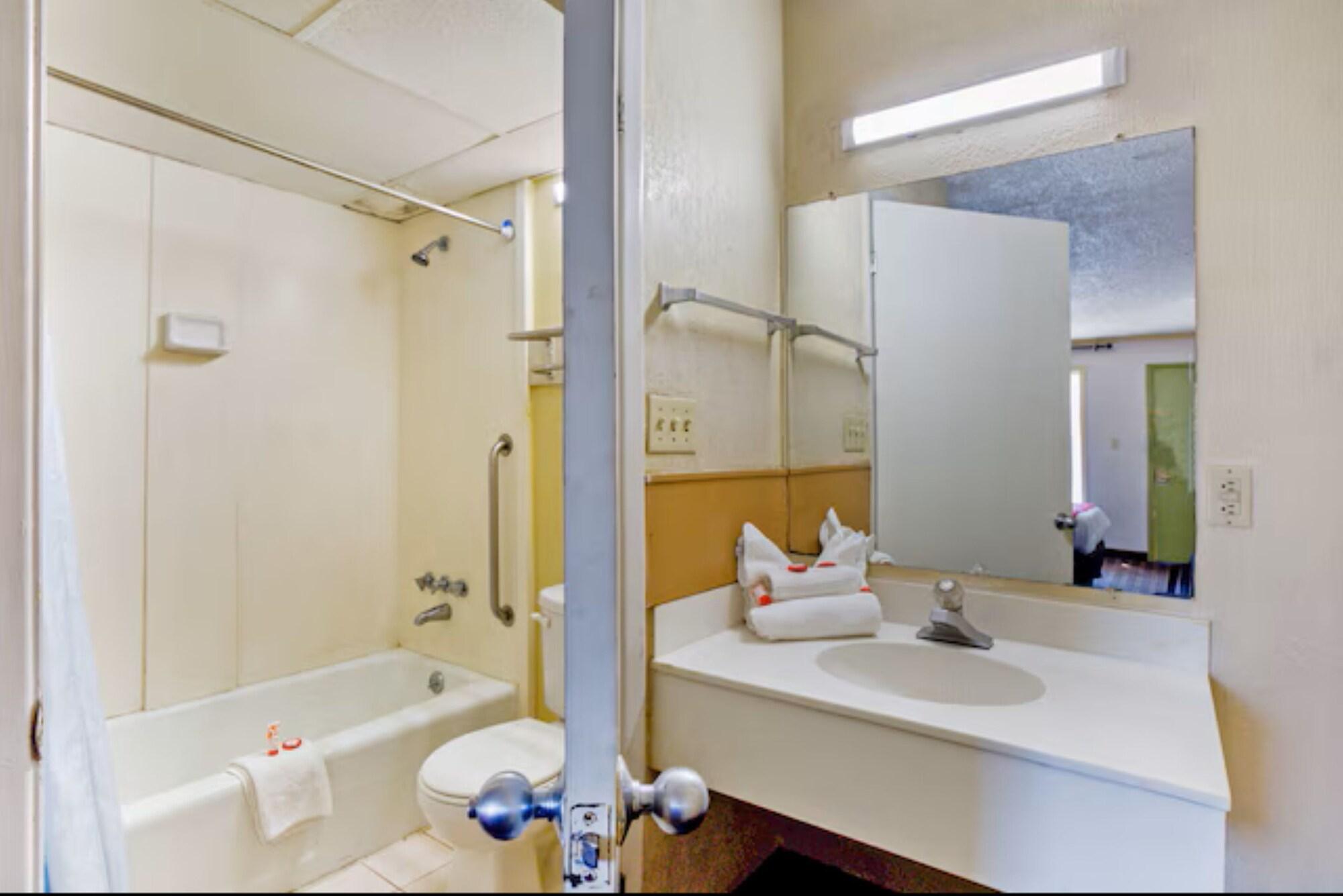 Equipamiento de Habitación OYO Hotel Pensacola I-10 & Hwy 29