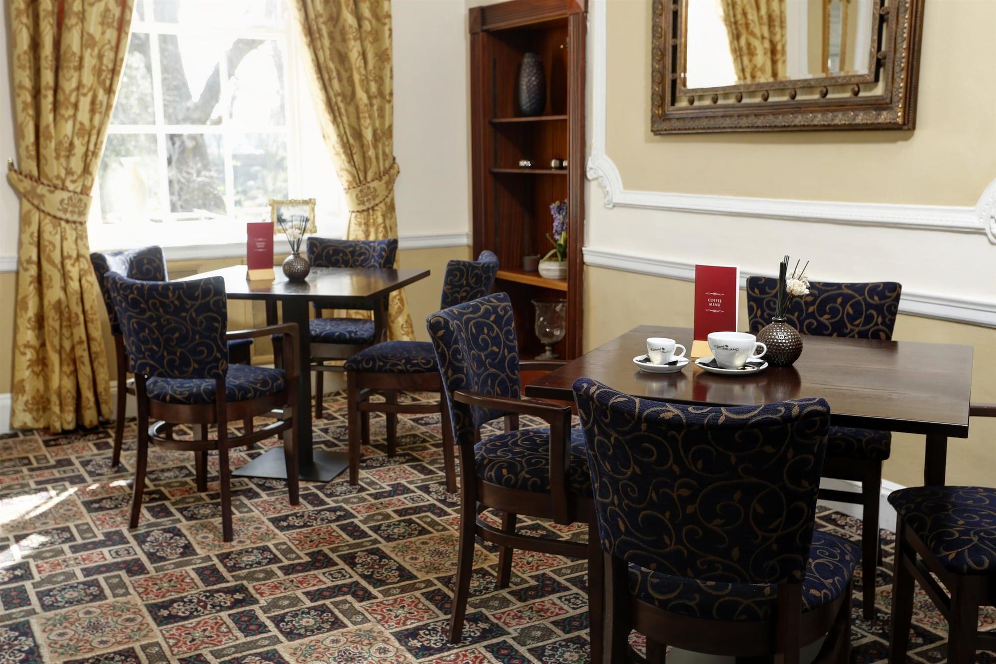 Bar/Salón Best Western Plus West Retford Hotel