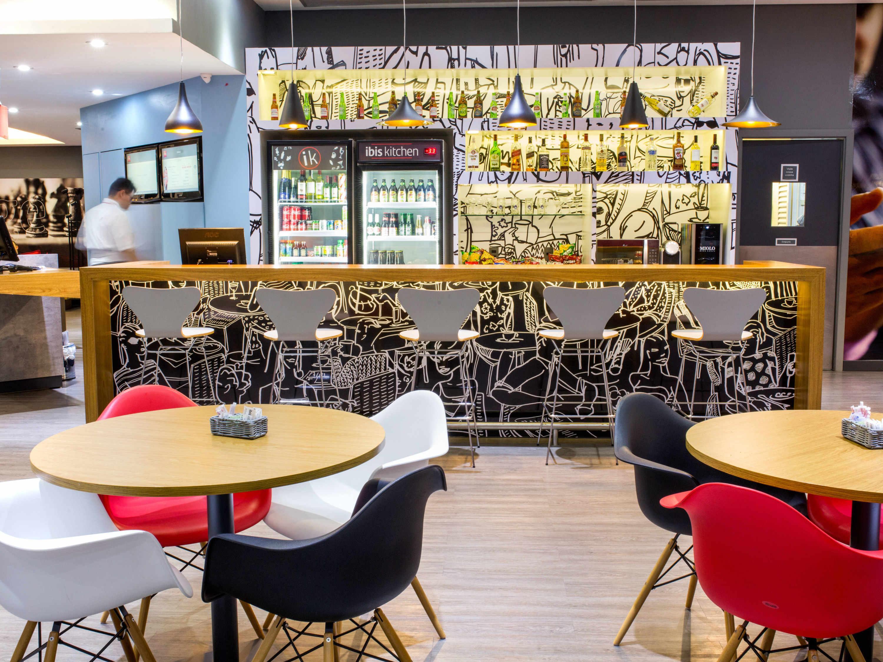 Bar/Salón ibis Aracatuba